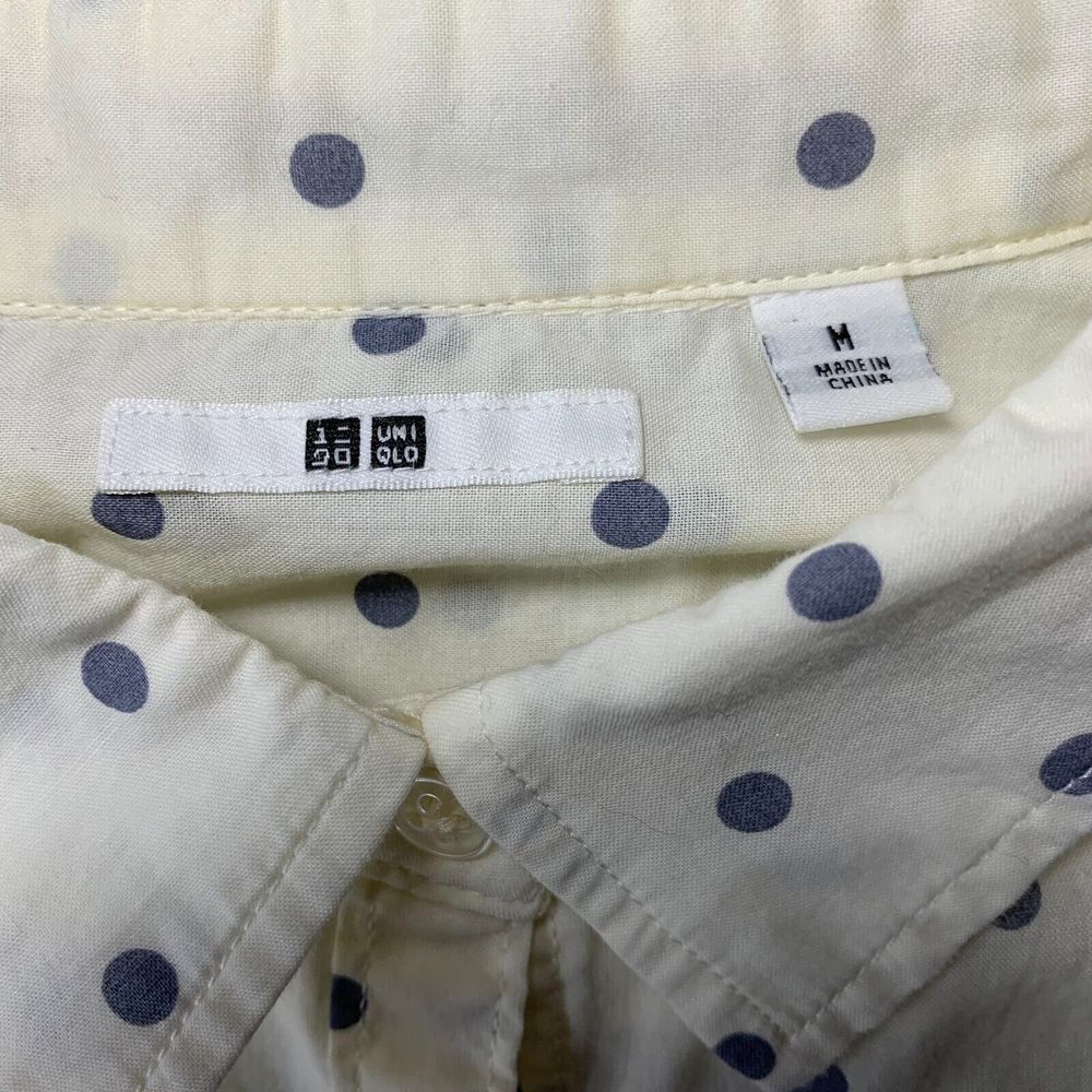 UNIQLO Shirt Womens Medium Button Up Blouse Top Polka Dot Long Sleeve - Picture 3 of 8